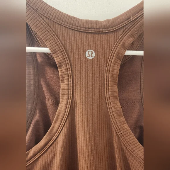 Lululemon Brown Sleeveless Top, Size 8. - Picture 6 of 7